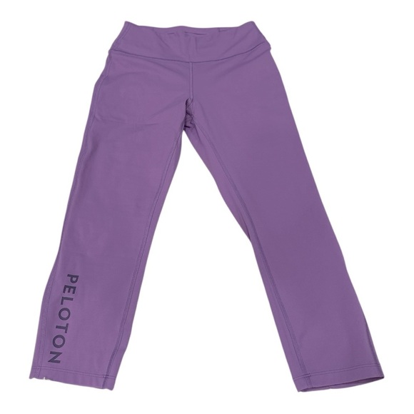 Peloton Lavender Workout Leggings Essential Capri size M - Picture 4 of 7